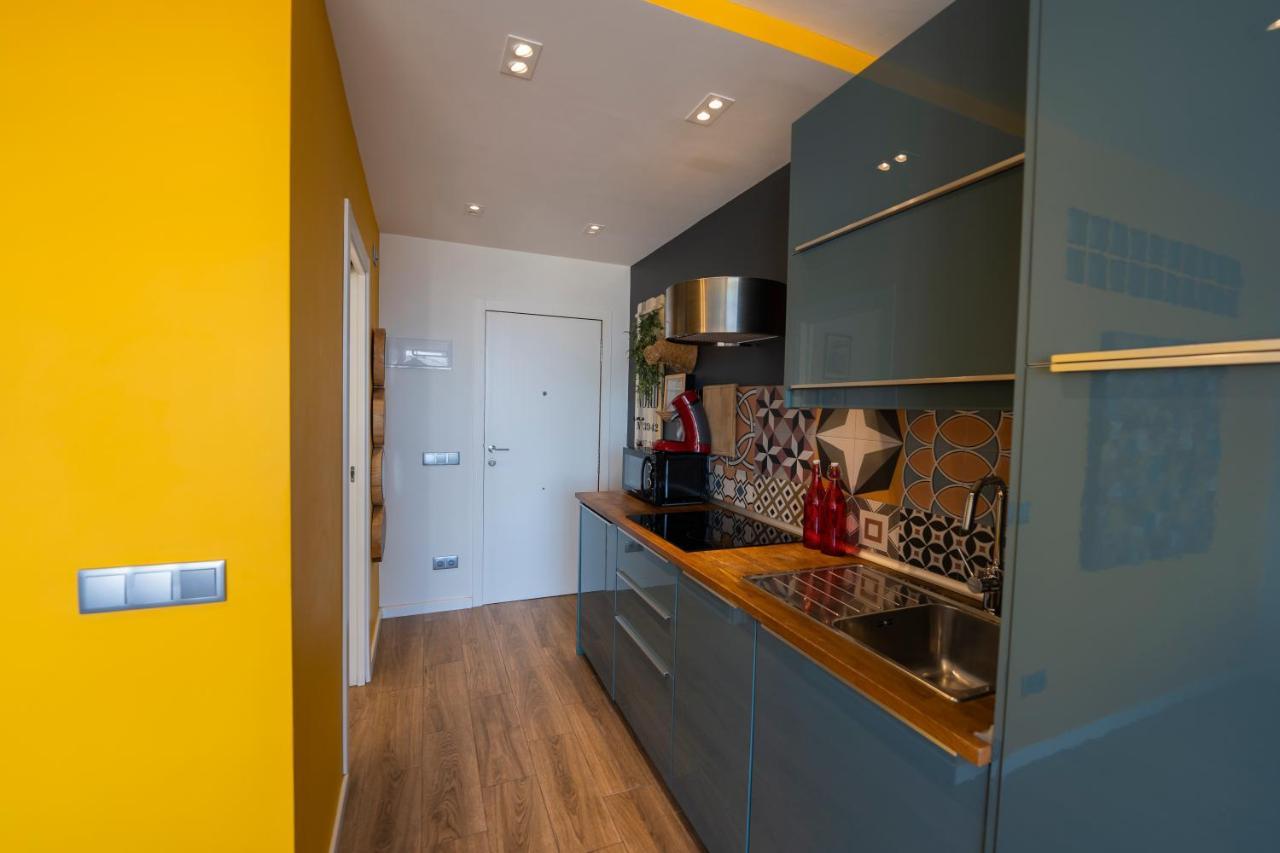 Charming Downtown Skyscrapper Apartment Alicante Ngoại thất bức ảnh